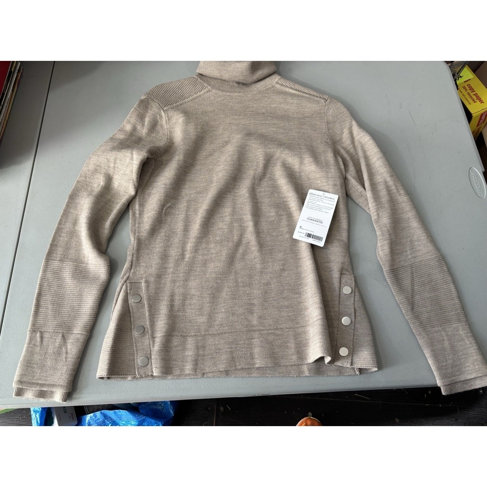 NWT Athleta Merino Wool Turtleneck, Latte SIZE S